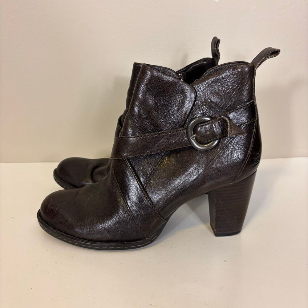 Born Brown Leather Buckle Side Heeled Booties Size 8.5